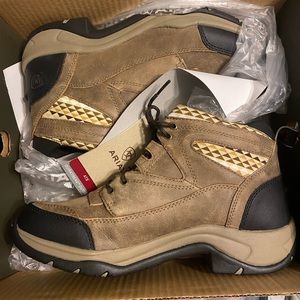 'Ariat' Women's 4" Terrain Soft Toe - Brown Bomber / Aztec Size 10.5 New in Box